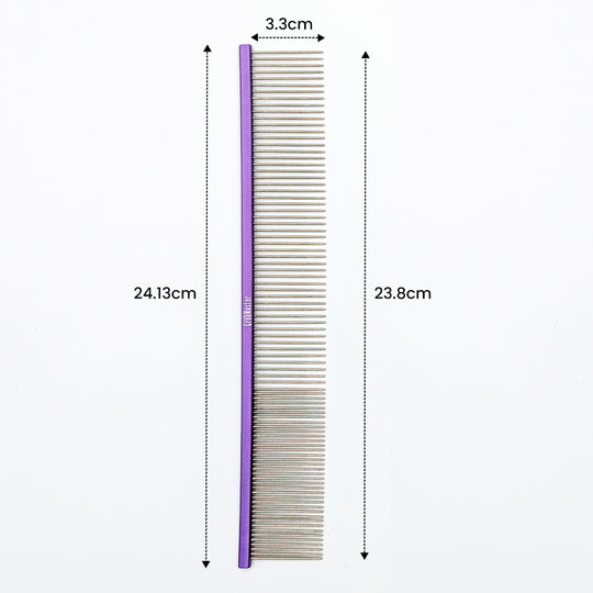 Dog comb with measurements on a white background